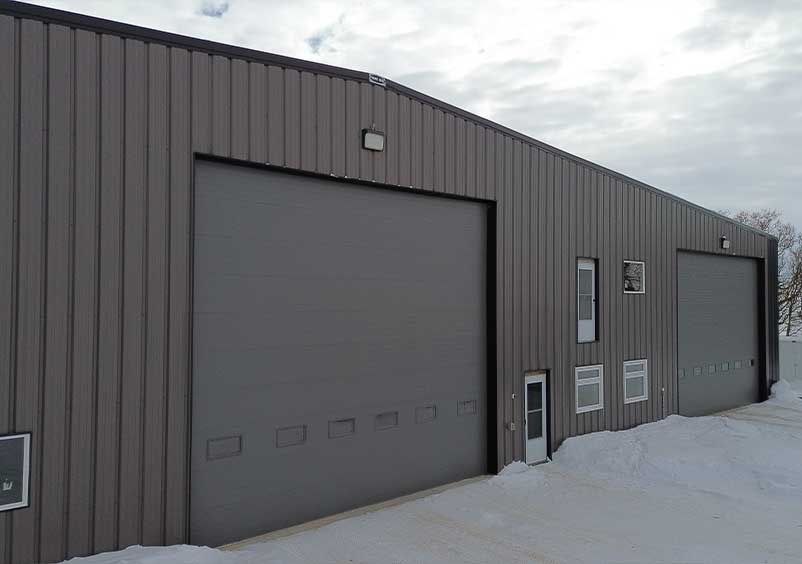 Prairie Steel Products: Farm Buildings. Image 4